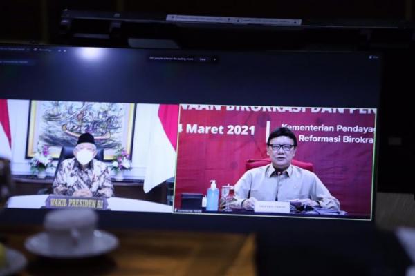 Wapres Minta Percepat Penyederhanaan Birokrasi