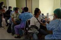 Awak Media di Bali Jalani Vaksinasi COVID-19