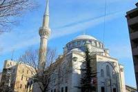 Masjid Tokyo Dibuka Kembali Setelah 10 Minggu Tutup