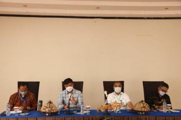 Tingkatkan Produksi Susu Sapi Nasional, Kementan Jalin Kerjasama Cimory