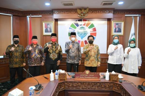 Fokus Pembangungan Desa, Resep Jitu Gus Menteri untuk Bolaang Mongondow Selatan