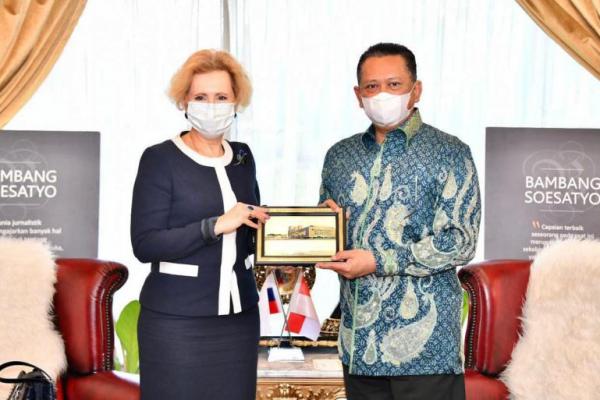 Terima Duta Besar Rusia, Bamsoet Dorong Kerjasama Pengembangan Vaksin Covid-19