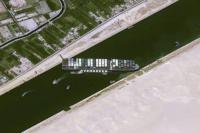 Kemacetan di Terusan Suez Mengakibatkan Harga Minyak Naik