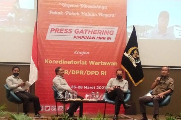 Benny Lihat PPHN Terindikasi untuk Amankan Proyek Ibu Kota Negara