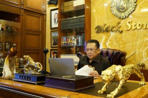 Bamsoet Harap Indonesia Mampu Produksi Banyak Kendaraan Listrik