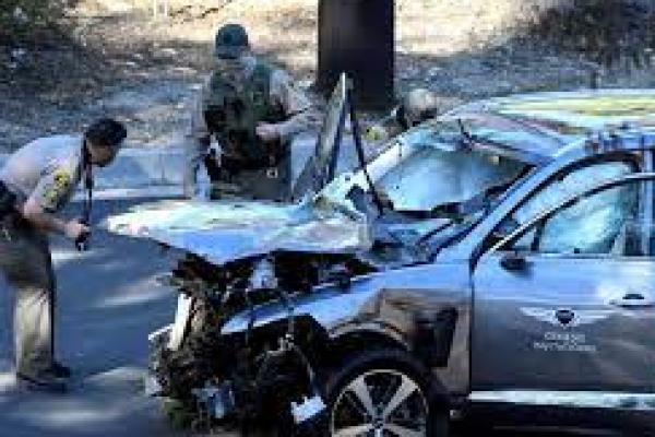 Alasan "Privasi", Detektif Enggan Ungkap Penyebab Kecelakaan Tiger Woods