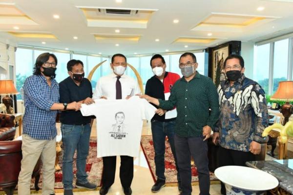 Terima Tim Produksi Film `Ali Sadikin The Movie`, Bamsoet Harap Bisa Tayang Tahun Depan