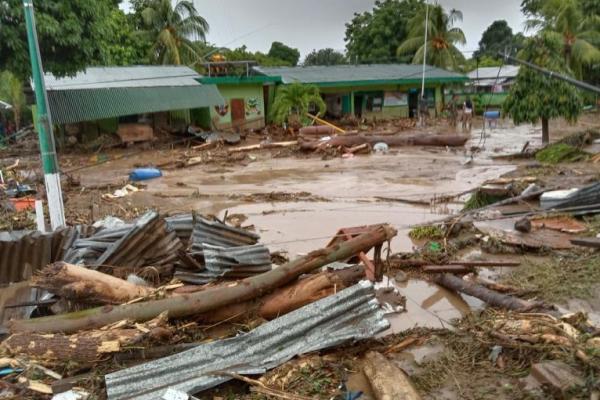 Banjir dan Longsor Landa NTT, 128 Meninggal