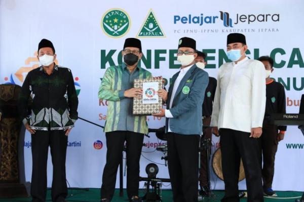 Ajak Bangun Desa, Gus Menteri Jadikan IPNU dan IPPNU Pilot Project di Jepara