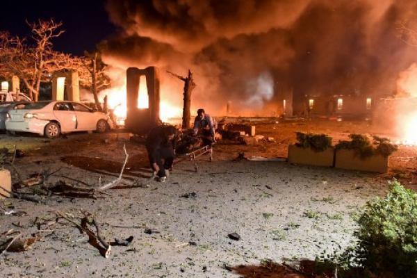 Tiga Tewas Dalam Ledakan Hotel di Pakistan