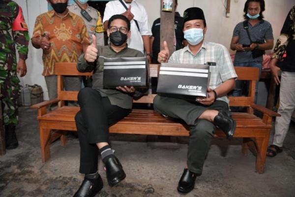 Gus Menteri Sebut Sepatu Lokal Kualitasnya Tak Kalah Dengan Produk Impor