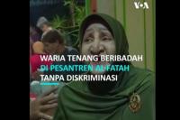 Waria Tenang Beribadah di Pesantren Al-Fatah