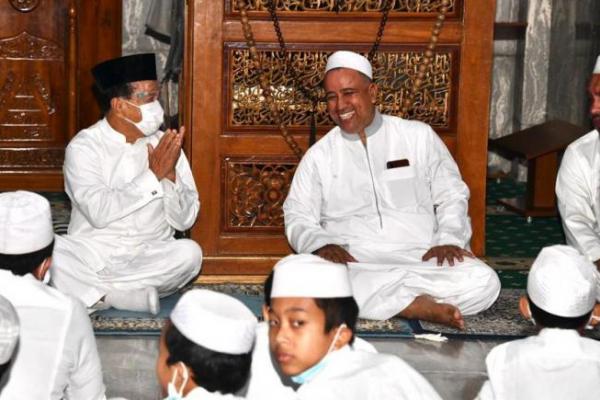 Syarief Hasan: Nikmat dan Indah Selalu Dekat Dengan Ulama
