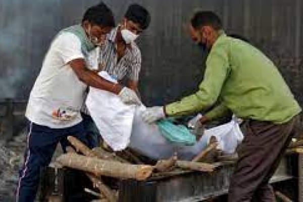  India Cetak Rekor Global Baru Dengan 414.188 Kasus Covid-19 Sehari