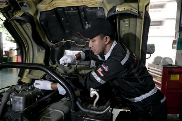 Dukung Bisnis Pelanggan, PT KTB Luncurkan Program FUSO GAS POLL