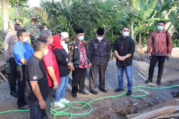 Kunjungi Lokasi Gempa Malang, Ahmad Basarah : Bukti Negara Hadir Membantu Kesulitan