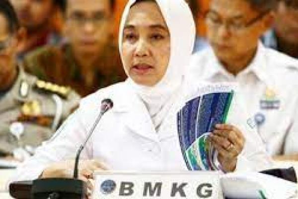 BMKG: Potensi Hujan Lebat Disertai Kilat dan Angin Kencang di Beberapa Provinsi