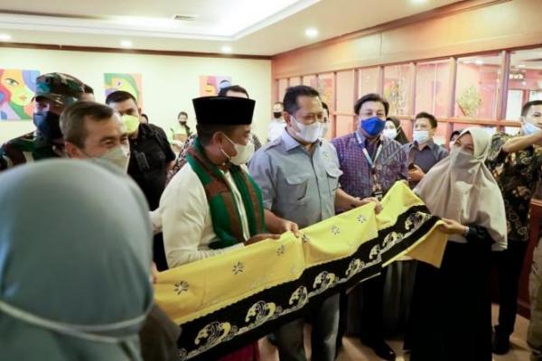 Kunjungi PT RAPP Bamsoet Apresiasi  Pemberdayaan UMKM Guna Mengurangi Kemiskinan