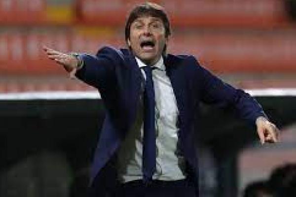 Spurs Gagal Dapatkan Conte