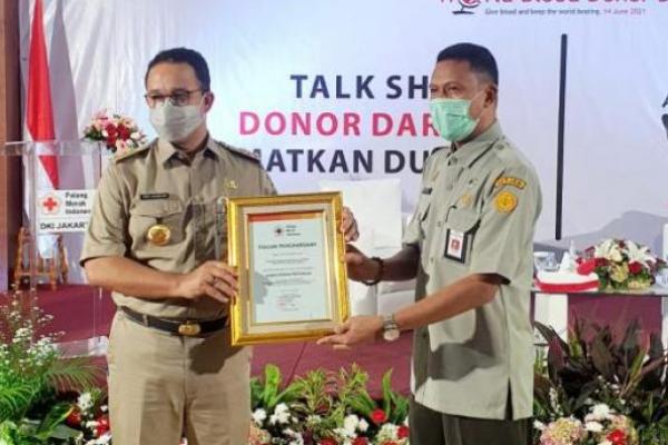 PMI Beri Penghargaan Kementan Tepat di Hari Donor Sedunia