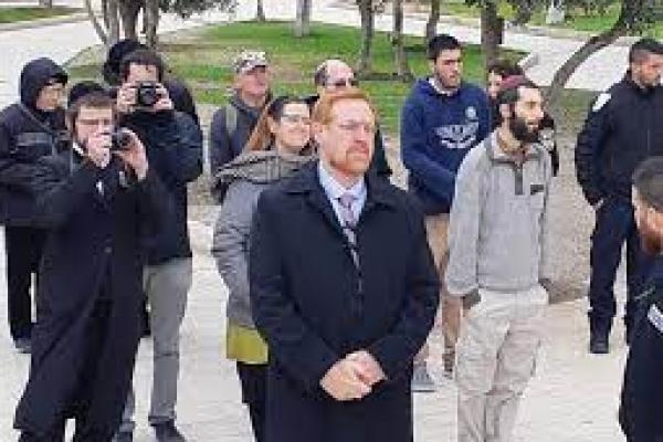  Rabi Sayap Kanan Israel Paksa Masuk Kompleks Masjid Al-Aqsa