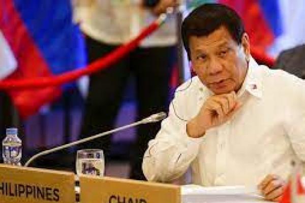 Duterte : Kepada Anda Yang Tidak Mau Divaksinasi , Selamat Tinggal