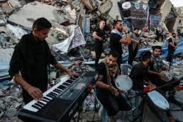 Konser di Bekas Reruntuhan Gedung di Gaza Akibat Serangan Zionis