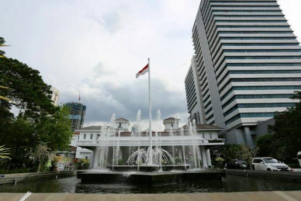 Lakukan Pelanggaran Serius, PT Equity Life Disegel Sementara