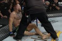Ngilu! Kaki McGregor Patah di UFC 264