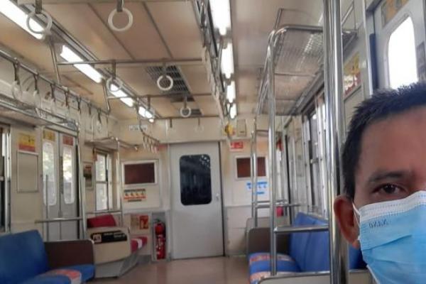 Hari Pertama Pemberlakuan Dokumen Perjalanan, Penumpang KRL Turun 55 Persen