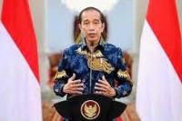 Joko Widodo Luncurkan Paket Obat bagi Warga yang Isoman
