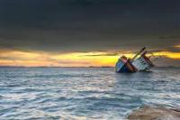 16 Kapal di Kalimantan Barat Tenggelam,  11 Tewas 42 Hilang
