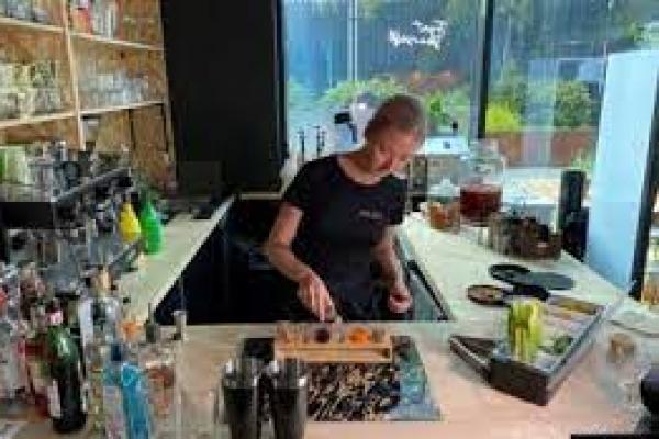 "After Bark" Bar Minuman Khusus Untuk Anjing di London