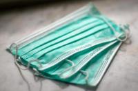 AS Imbau Warganya yang Sudah Divaksin Penuh Tetap Pakai Masker