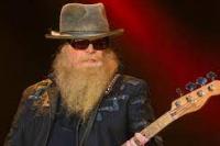 Dusty Hill, Pemain Bass Group Rock  Amerika ZZ Top Meninggal di Usia 72 Tahun