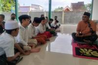 Pesan Gus Jazil ke Santri : Minta Doa ke Orang Tua