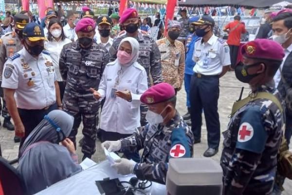 ASDP Bareng Sejumlah Instansi Kembali Gelar Vaksinasi Massal