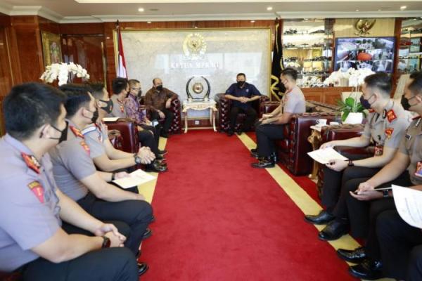 Bamsoet Apresiasi Mahasiswa PTIK Berikan Penyuluhan Vaksinasi Covid-19