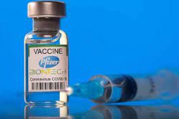 1,5 Juta Dosis Vaksin Pfizer Tiba Kemarin