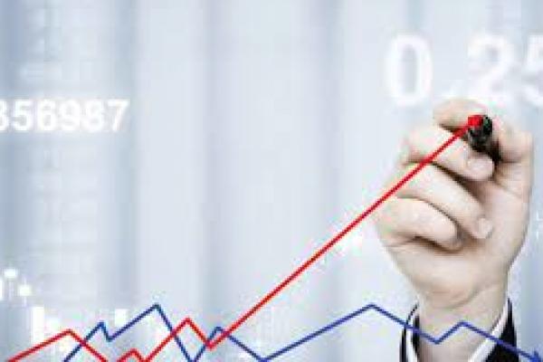 Airlangga Optimis Pertumbuhan Ekonomi 2021 Positif Capai 3,7 Persen