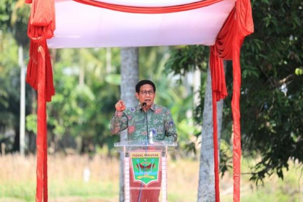Gus Halim: BUMNag Jangan Ganggu Usaha Warga Desa