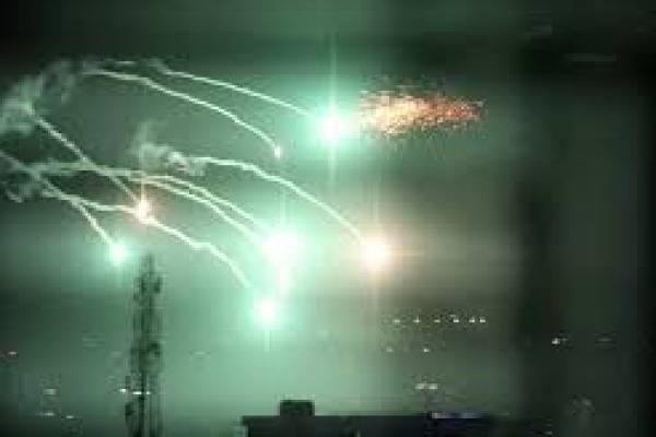 Tembakan dan Kembang Api Taliban Untuk Rayakan Keberangkatan Pasukan AS Terakhir 