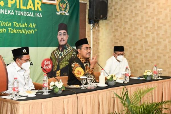 Diniyah Melahirkan Indonesia