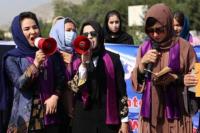 Sekelompok Wanita Kabul Unjuk Rasa Menuntut Hak