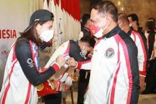 Menpora Sambut Kontingen Indonesia Terakhir di Bandara Soekarno-Hatta