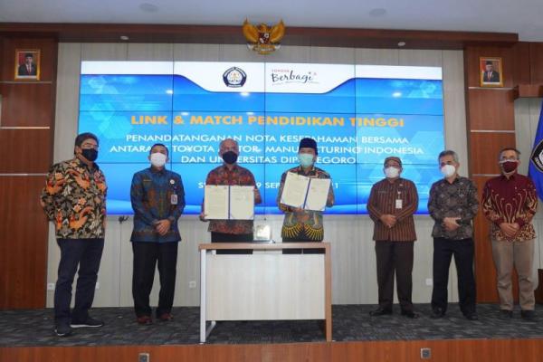 Toyota Indonesia Tandatangani Kerjasama dengan Undip, Kembangkan SDM Nasional