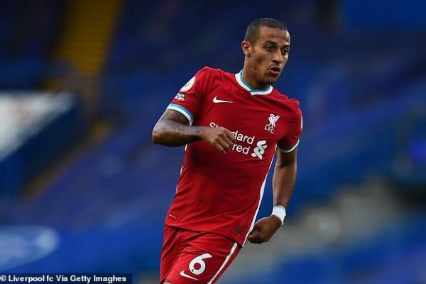 Milan Tawarkan Kessie ke Liverpool Demi Thiago