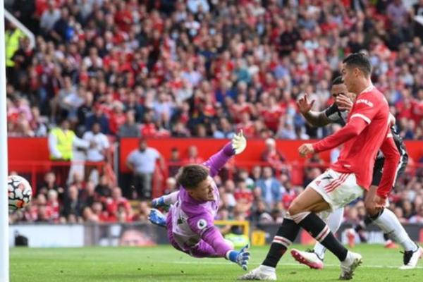 Cristiano Ronaldo Buktikan Kualitasnya di Liga Premier
