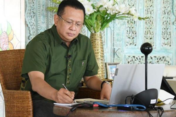 Dorong Olahraga Sebagai Industri, Bamsoet: Memberikan Multiplier Effect Sektor Ekonomi.