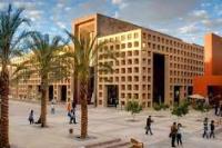 American University in Cairo  di Kairo Memulai Kuliah Tatap Muka